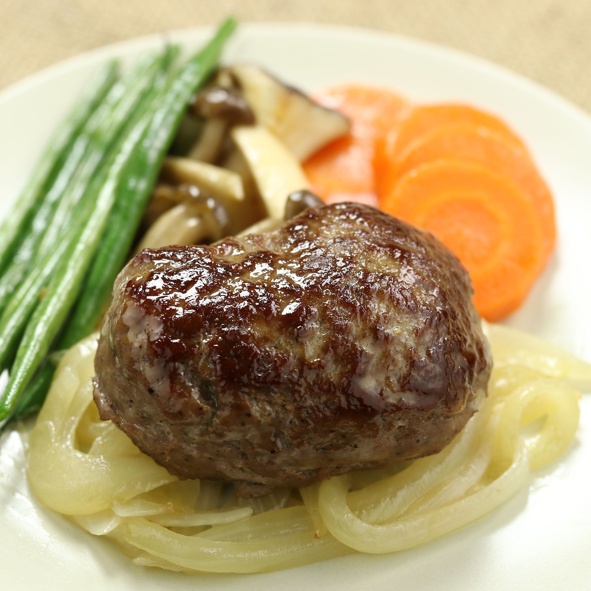 100% Grass-Fed Beef Hamburger Steak Pre-Spiced (150g x 2pc)