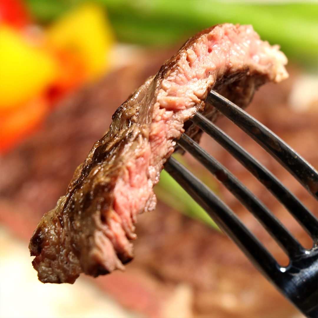 【FREE SHIPPING】Grass-Fed Beef Steaks 3 cuts 7pcs Taste-Test SET (Filet Mignon 2pcs, Ribeye Roast 2pcs, Striploin 3pcs)