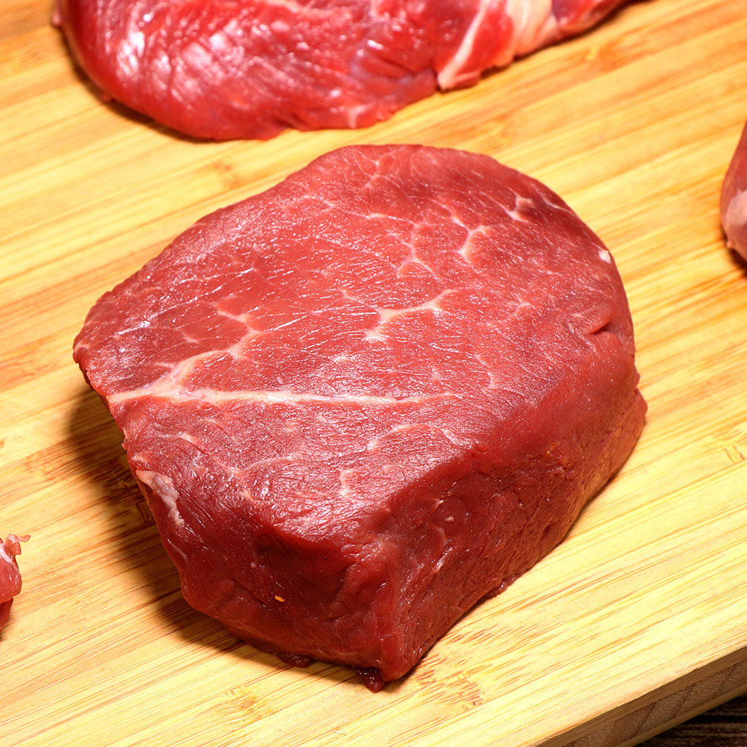 【FREE SHIPPING】Grass-Fed Beef Steaks 3 cuts 7pcs Taste-Test SET (Filet Mignon 2pcs, Ribeye Roast 2pcs, Striploin 3pcs)
