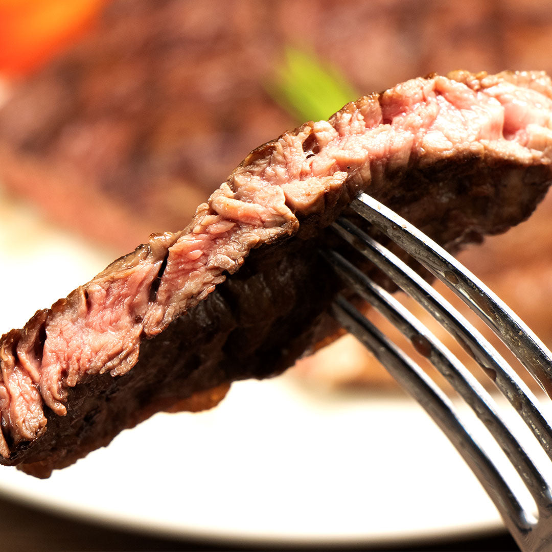 【FREE SHIPPING】Grass-Fed Beef Steaks 3 cuts 7pcs Taste-Test SET (Filet Mignon 2pcs, Ribeye Roast 2pcs, Striploin 3pcs)