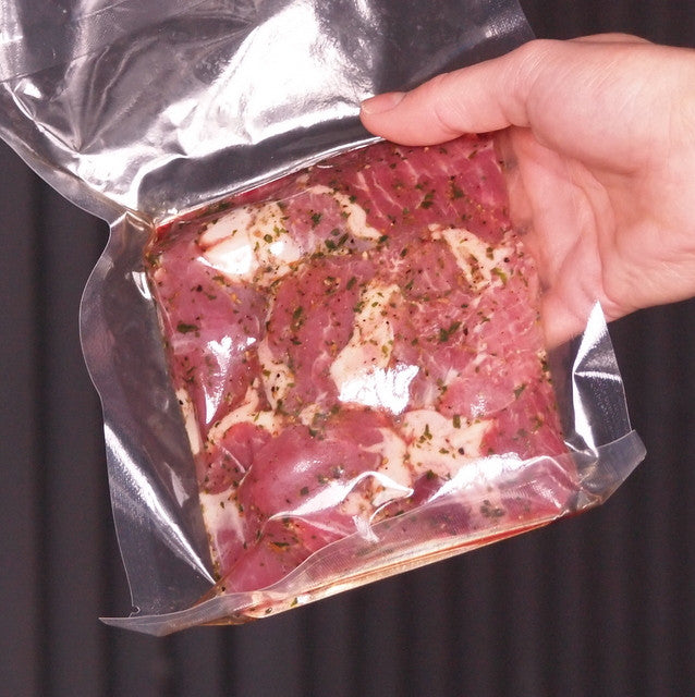 竹串付き味付けラムキューブ 150g