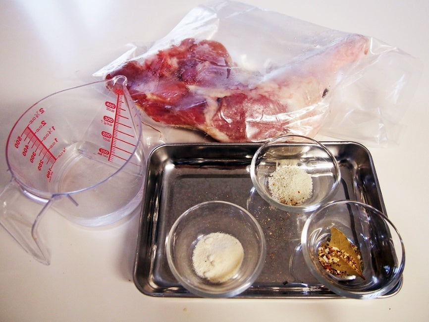 グリルドターキーレッグ ソミュール