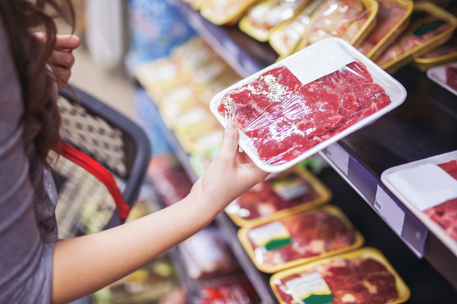 バーベキューの肉量はこう考える！食材準備の基本とは？