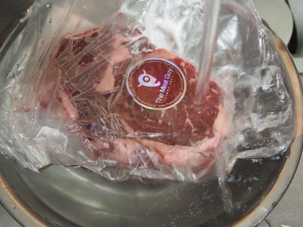牛肉解凍を急ぎでしたい場合はこの方法を使ってみて！