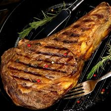 New Zealand Grass-Fed Bone-In Ribeye Steak 800g
