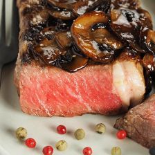 Grass-Fed Beef Striploin/Sirloin Steak 270g