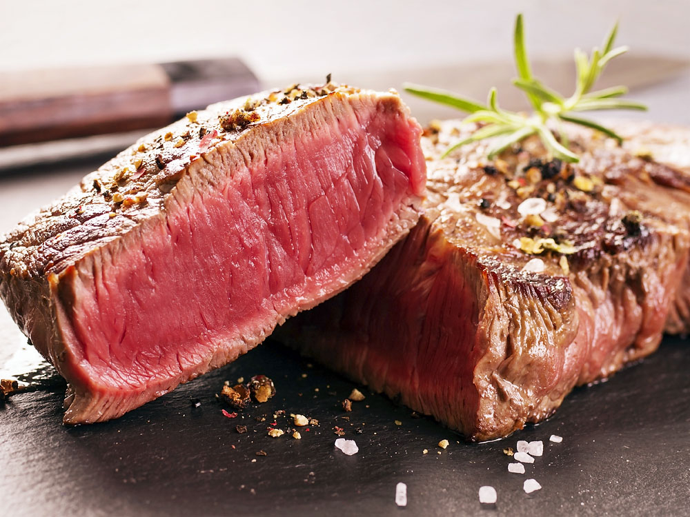 MEAT-LOVERS GUIDE TO GRASS-FED BEEF! 